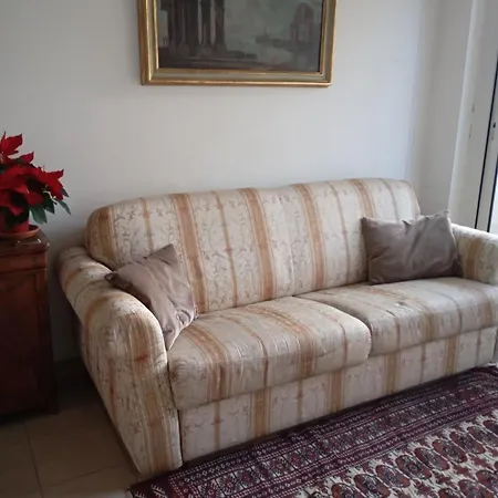 Bilocale Lungomare Con Piscina Apartament *